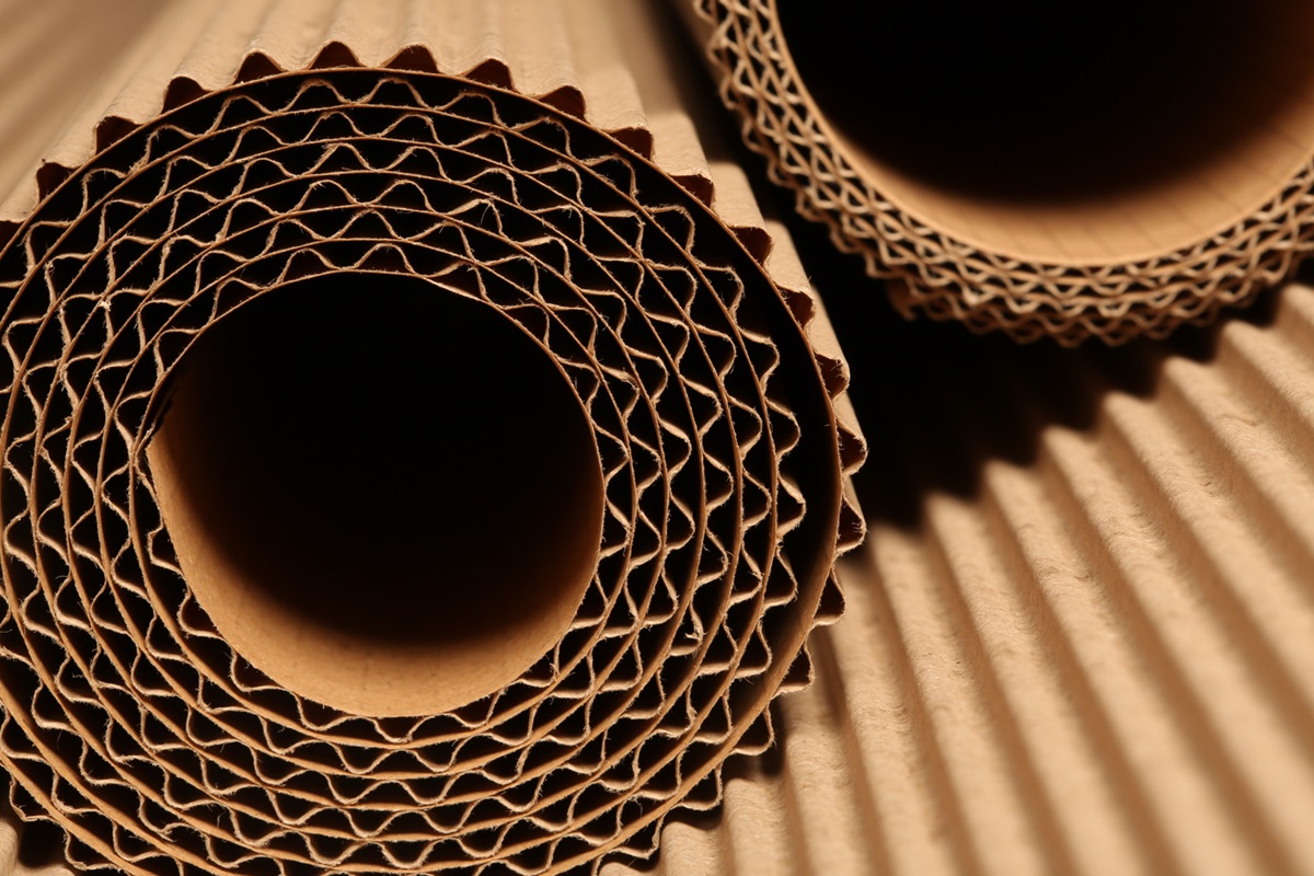 Трехслойный гофрокартон. Бумага и картон гофрированные. Гофрорулон 2-х слойный. 2-х слойный гофрокартон. Гофрокартон флютинг.