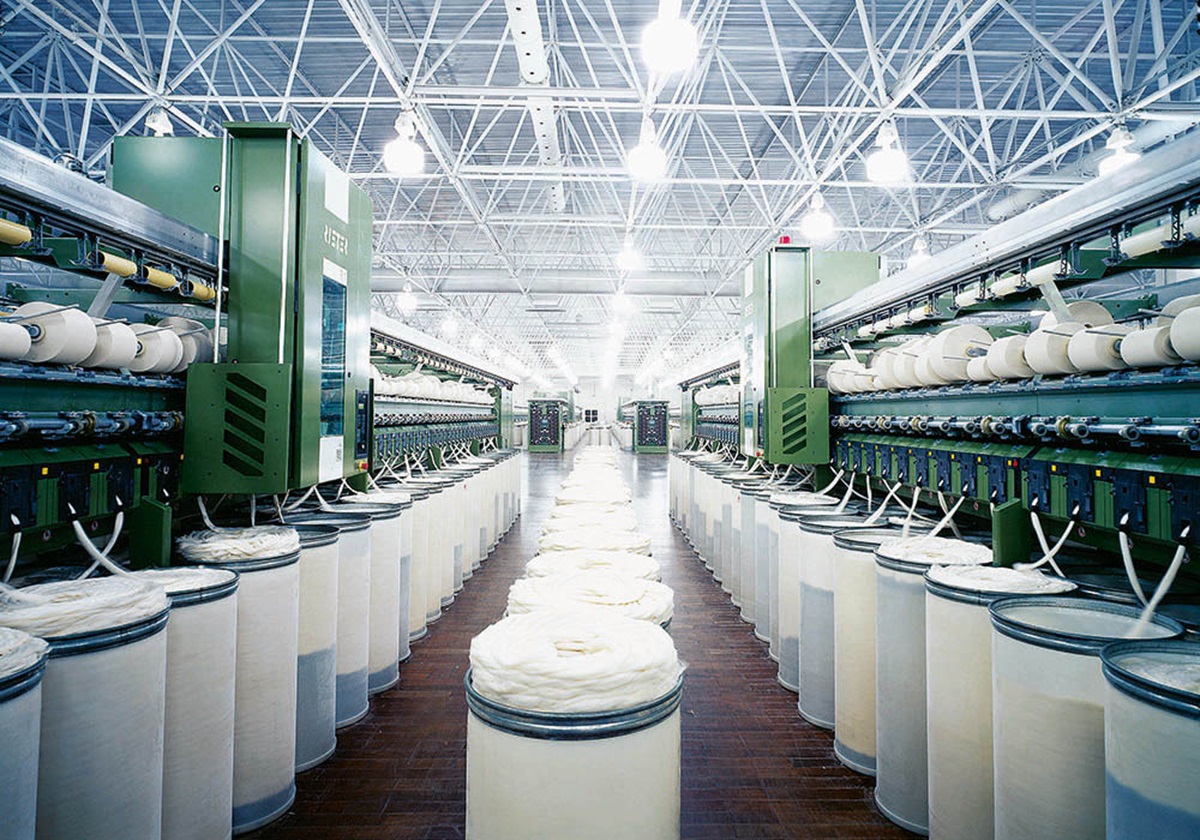 Habasit Strong E15ENME lasts for 16,000 operating hours in spinning