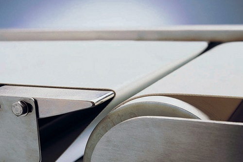 Habasit_Expert_Blog_How_to_reduce_friction_on_conveyors_with_a_nosebar_knife_edge.jpg Habasit_Expert_Blog_How_to_reduce_friction_on_conveyors_with_a_nosebar_knife_edge.jpg