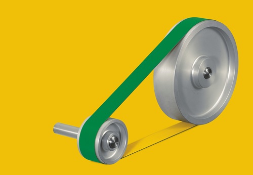 39.-The-difference-between-a-flat-and-V-belt-drive.jpg 39.-The-difference-between-a-flat-and-V-belt-drive.jpg