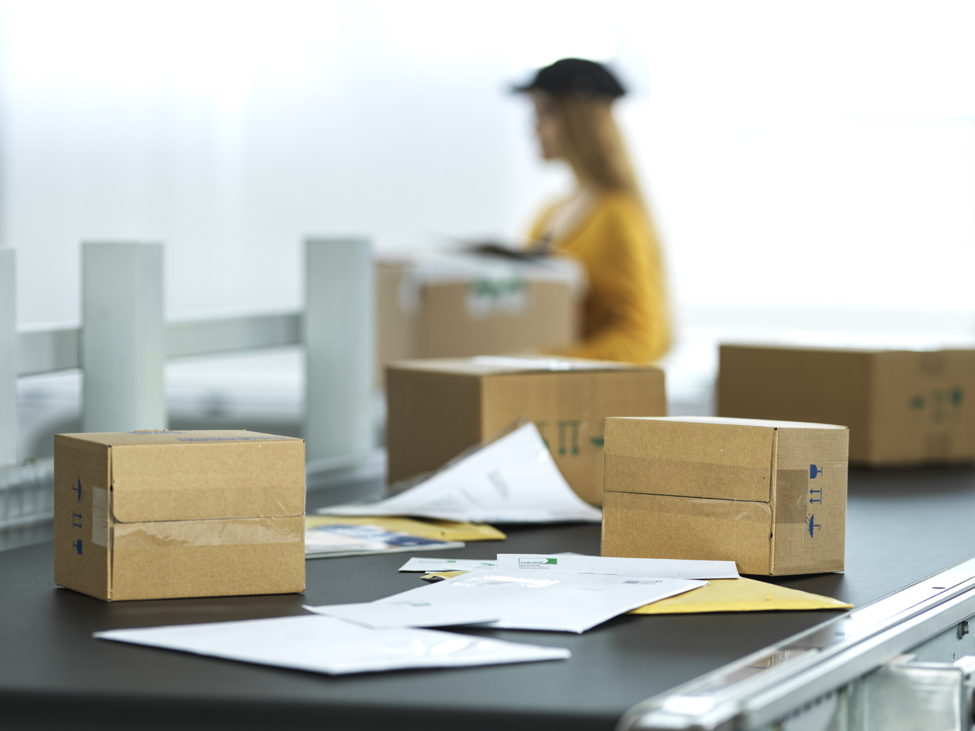 shutterstock_1791646856.jpg jkfphoto-Habasit_131647.jpg