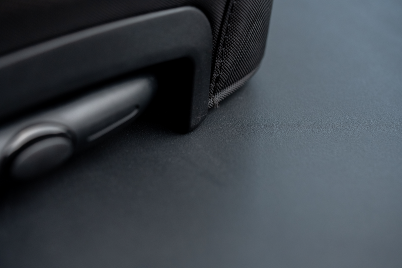 FNI-3EIW belt engineered for precision in weighing and packaging